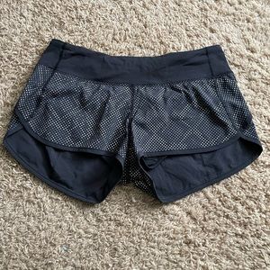 Lululemon Reflective Speed Shorts. Size 6. EUC.
